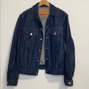 Levi’s denim trucker jacket